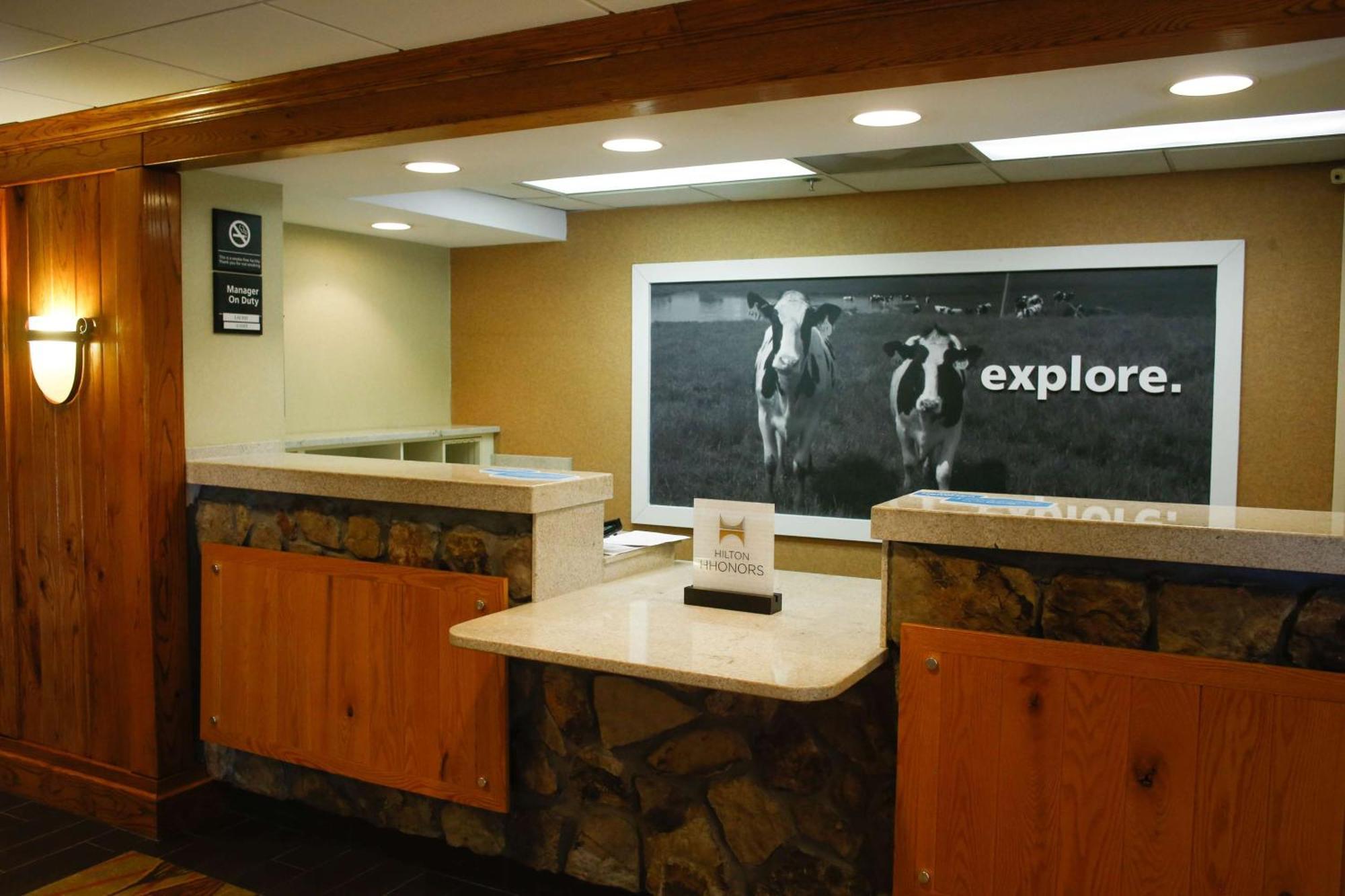 Hampton Inn Franklin, Nc Bagian luar foto