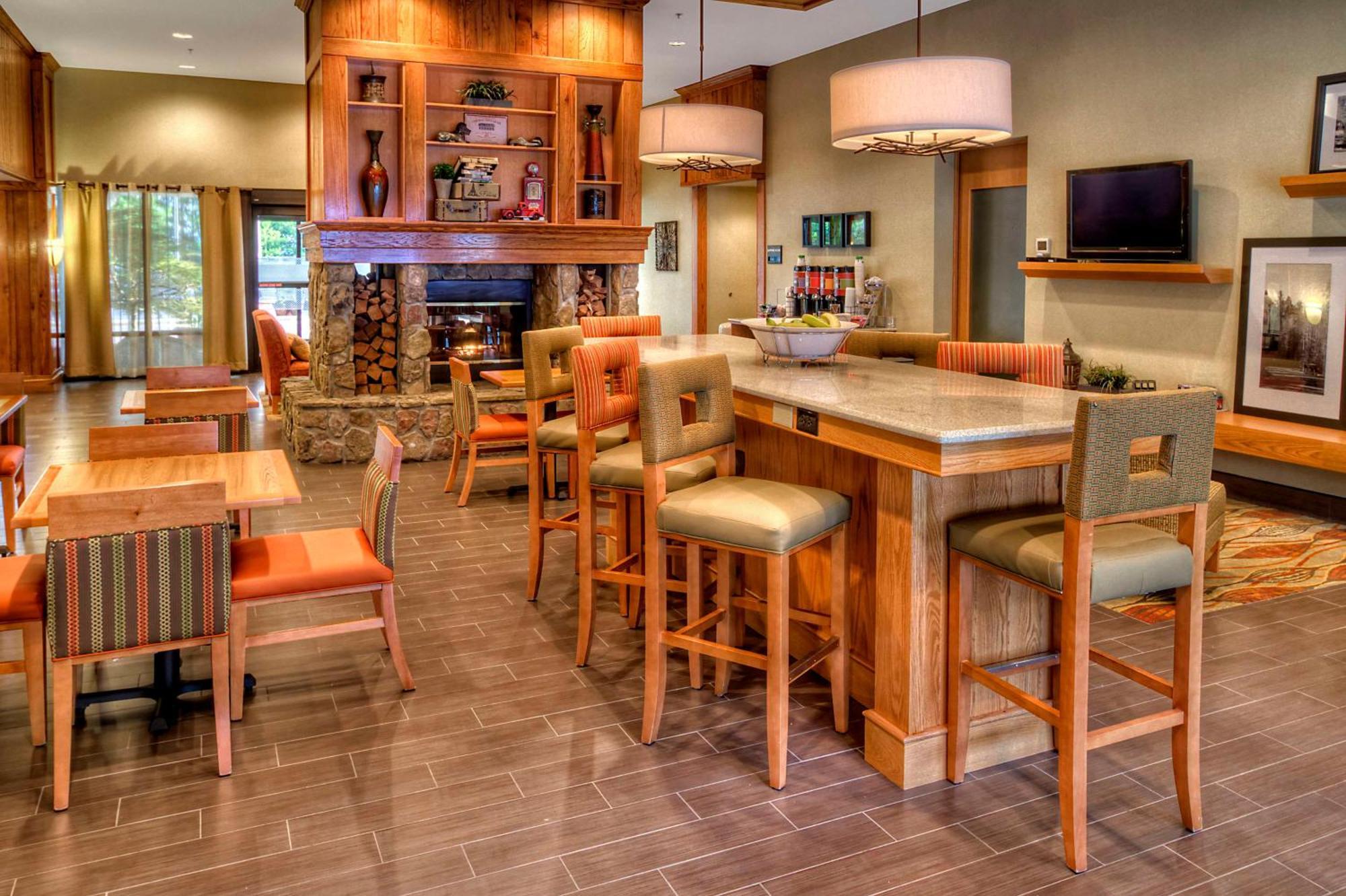 Hampton Inn Franklin, Nc Bagian luar foto