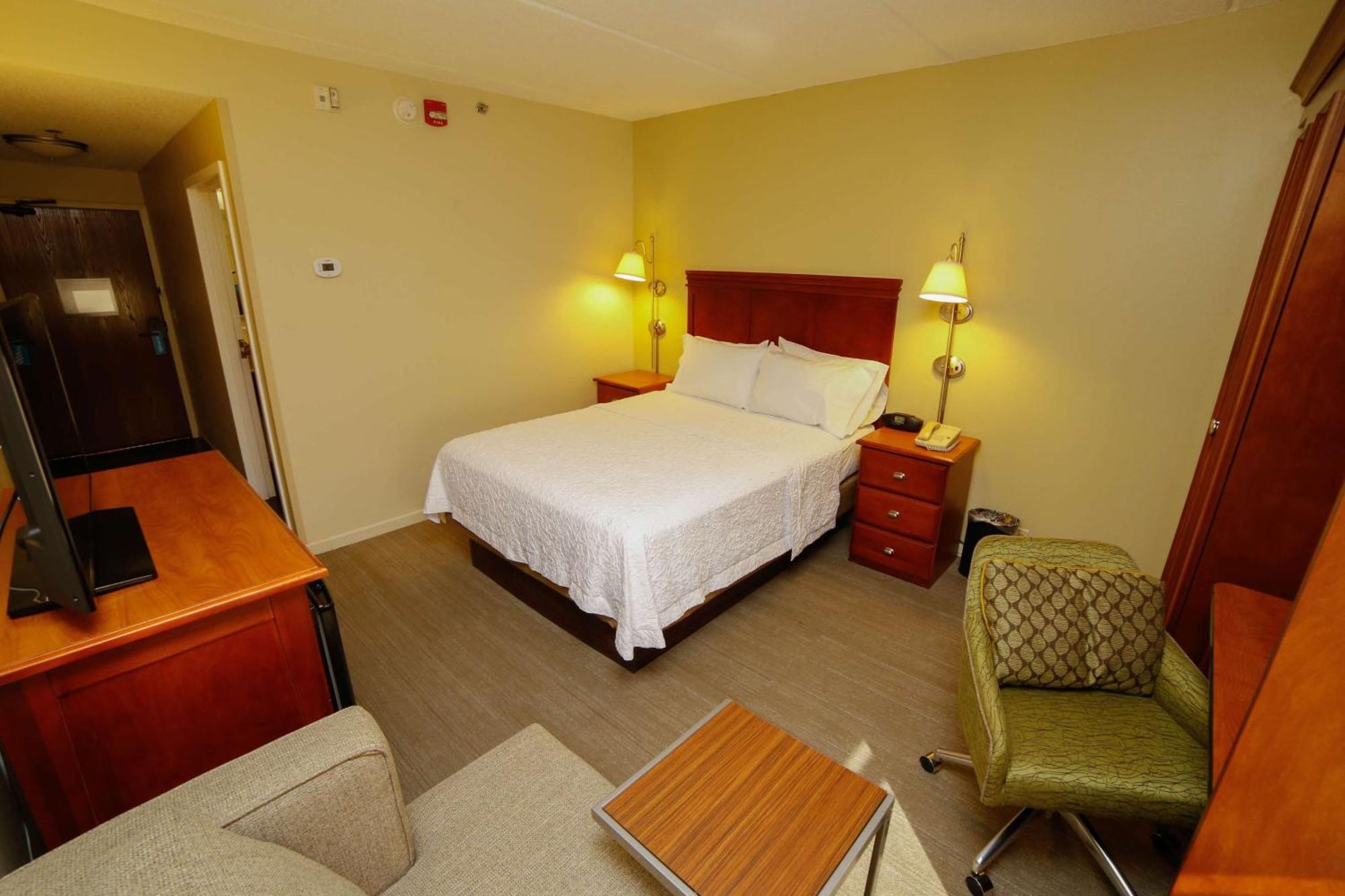 Hampton Inn Franklin, Nc Bagian luar foto